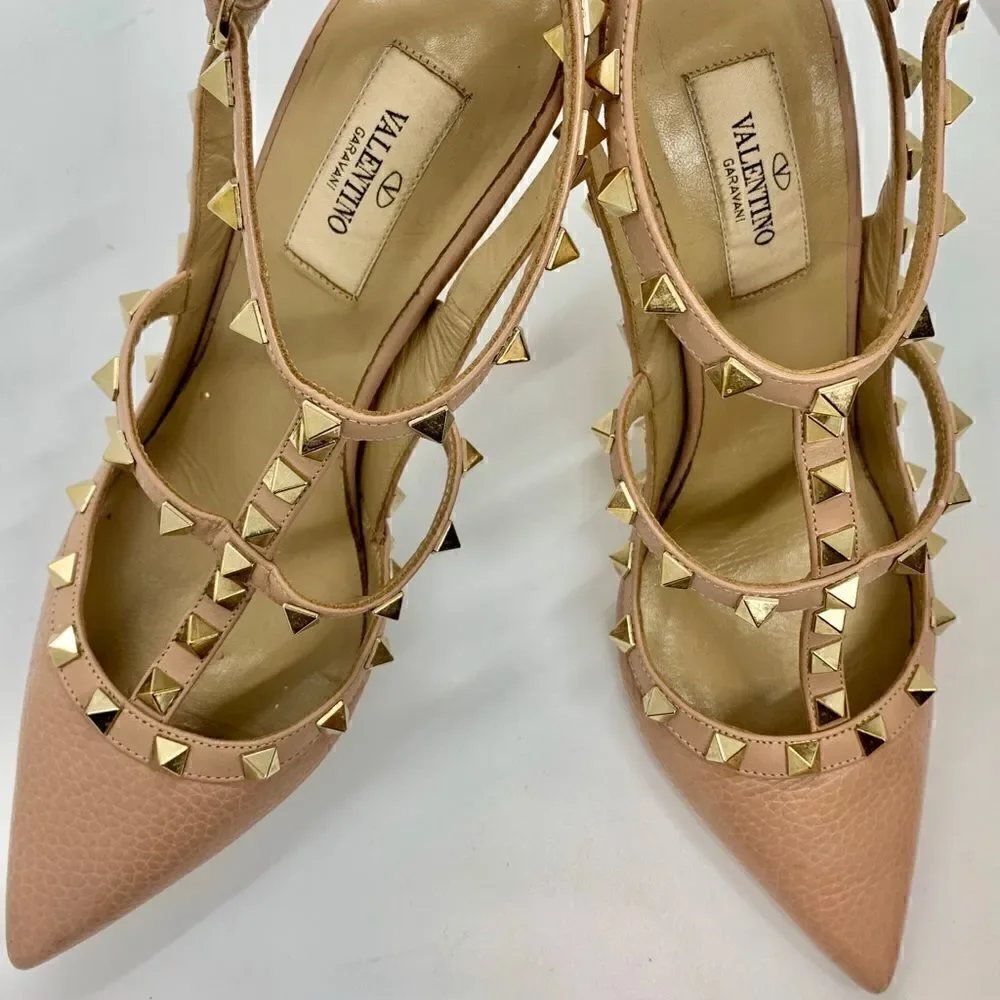 Valentino Garavani Rockstud pumps